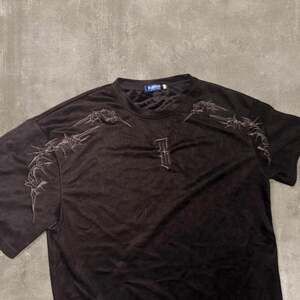 Dark Gothic Thorn Graphic Tee, jk.ptwso Grunge Y2K Streetwear Shirt - XL